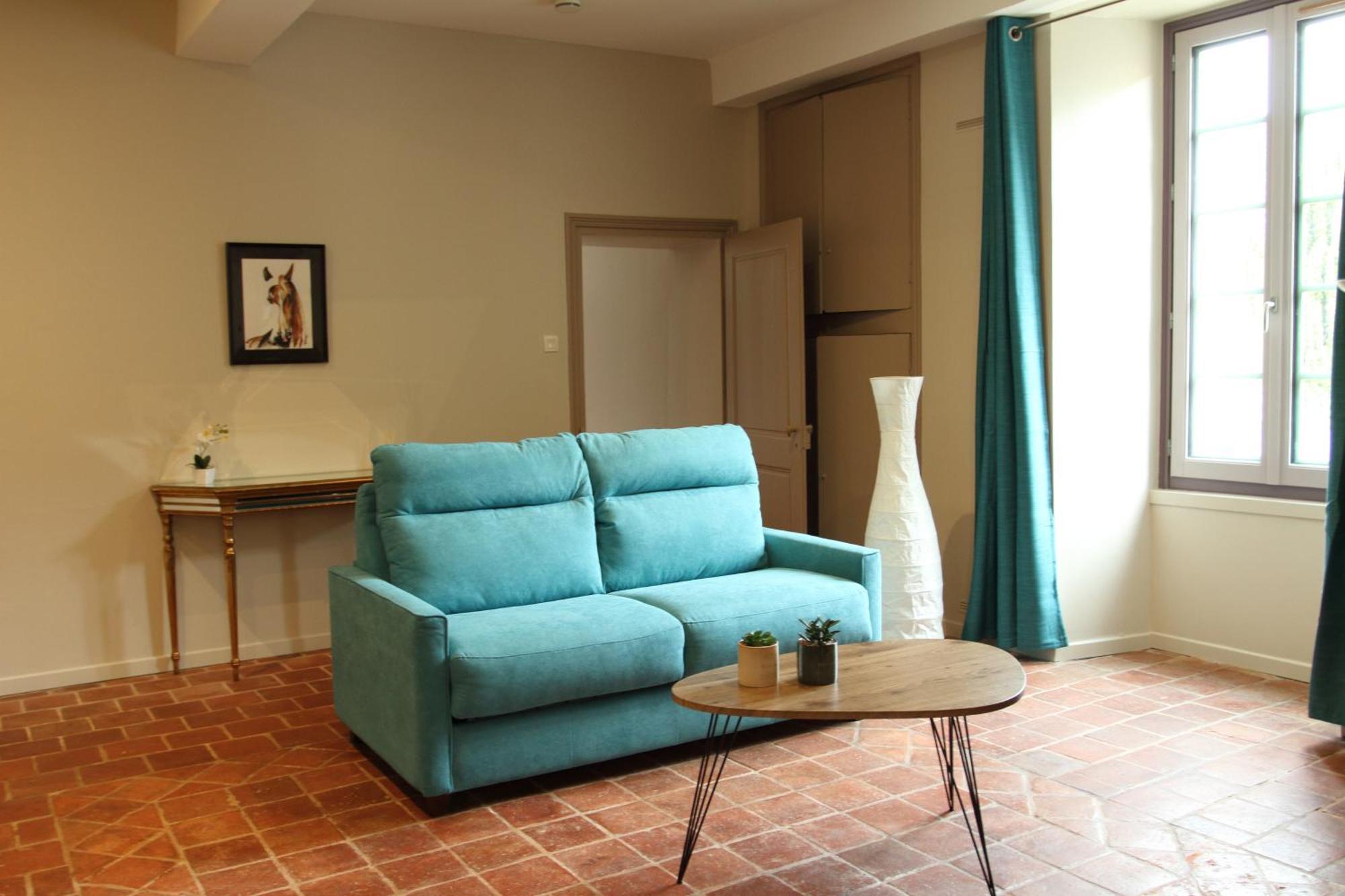 La tour Bocsozel Hotel La Cote-Saint-Andre Kültér fotó